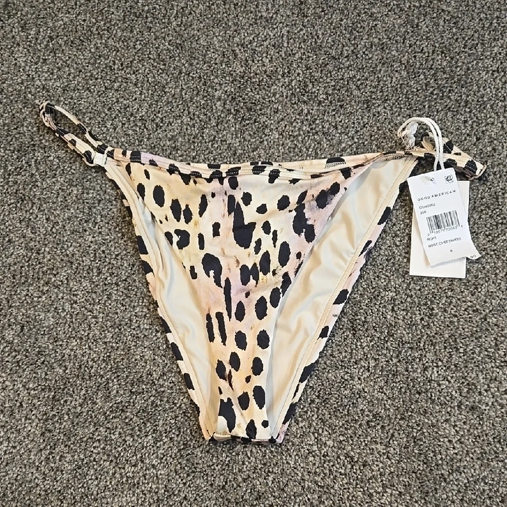 Good American stylish leopard